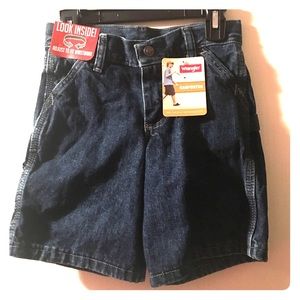 Boys Wrangler shorts🚒